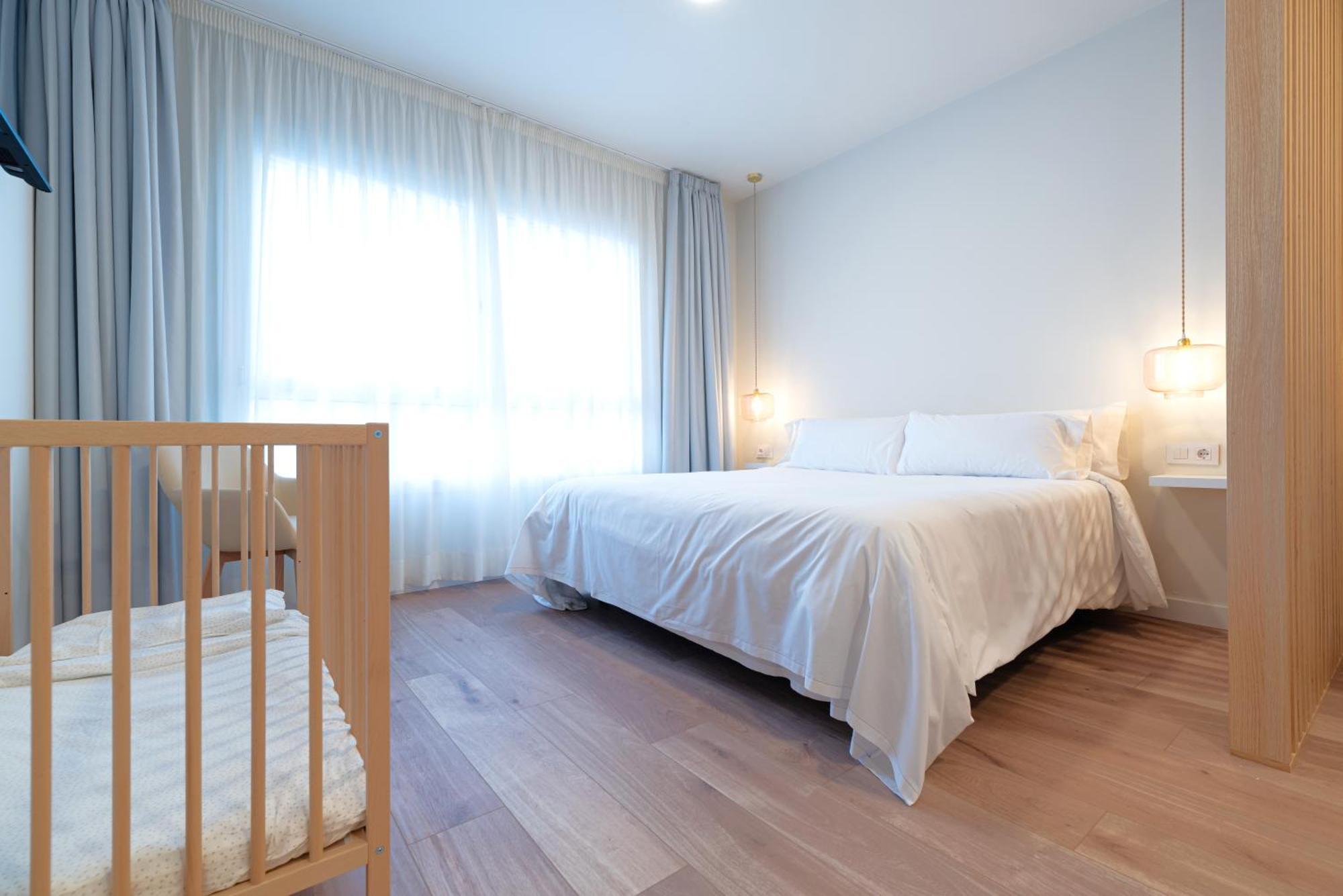 Apartamentos Turisticos Fatima, En El Centro De Виго Экстерьер фото